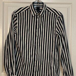 H&M Blouse Black and White Striped sze x/s